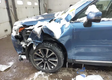 2017 Subaru Forester 2.0Xt Touring z USA, uszkodzony, nr VIN JF2SJGWCXHH528515